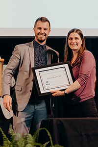 mike velin '06 and Claire porter '00