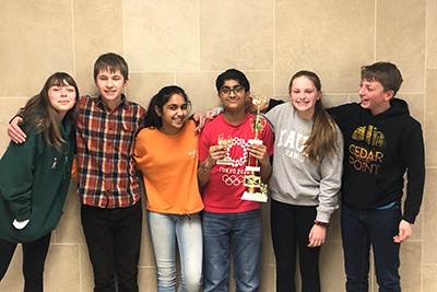 the Middle School quiz bowl team qualified for nationals